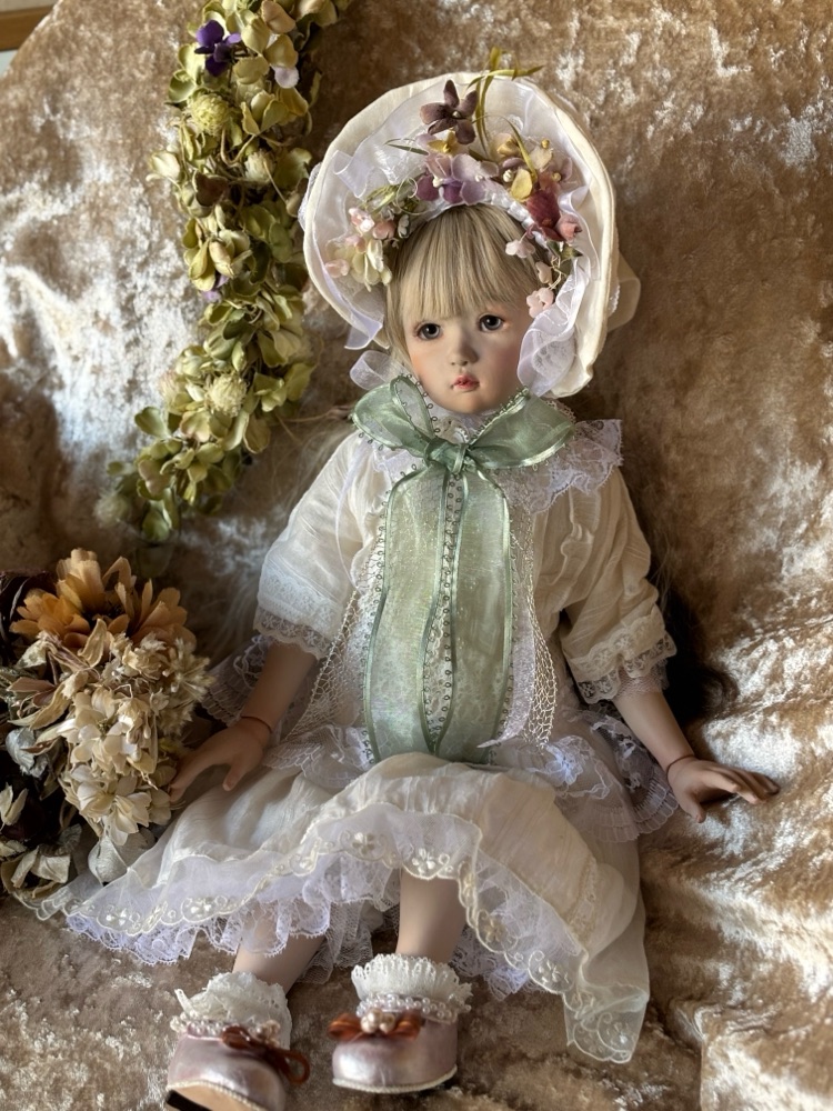 Brescia アニー・ドール・46cm